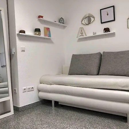 Neues Schoenes Studio, Zentral & Direkt An Der Rems Waiblingen (Stuttgart)