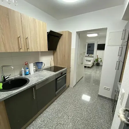 Neues Schoenes Studio, Zentral & Direkt An Der Rems