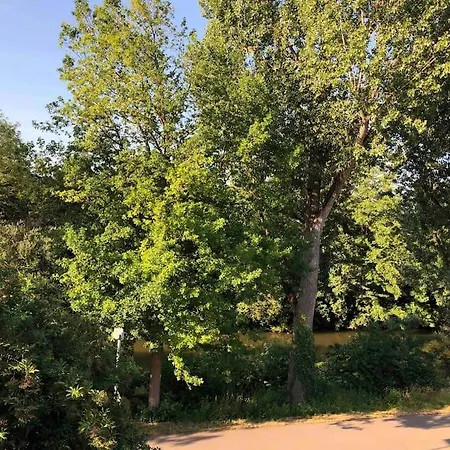 Apartment Neues Schoenes Studio, Zentral & Direkt An Der Rems
